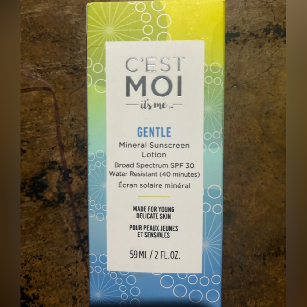 C’est Moi gentle, mineral sunscreen, lotion